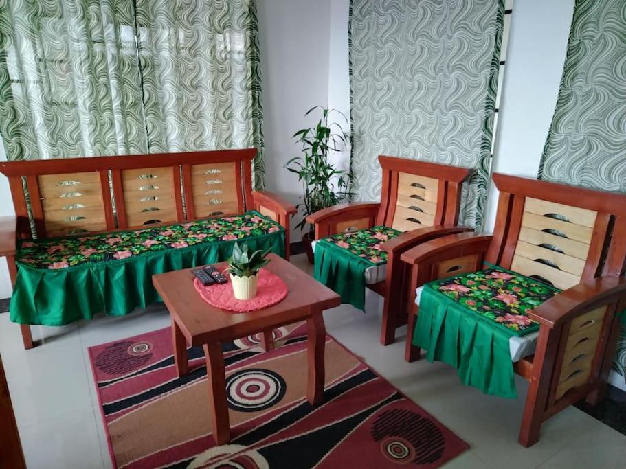M&H Transient Solo Apartment Багио Экстерьер фото