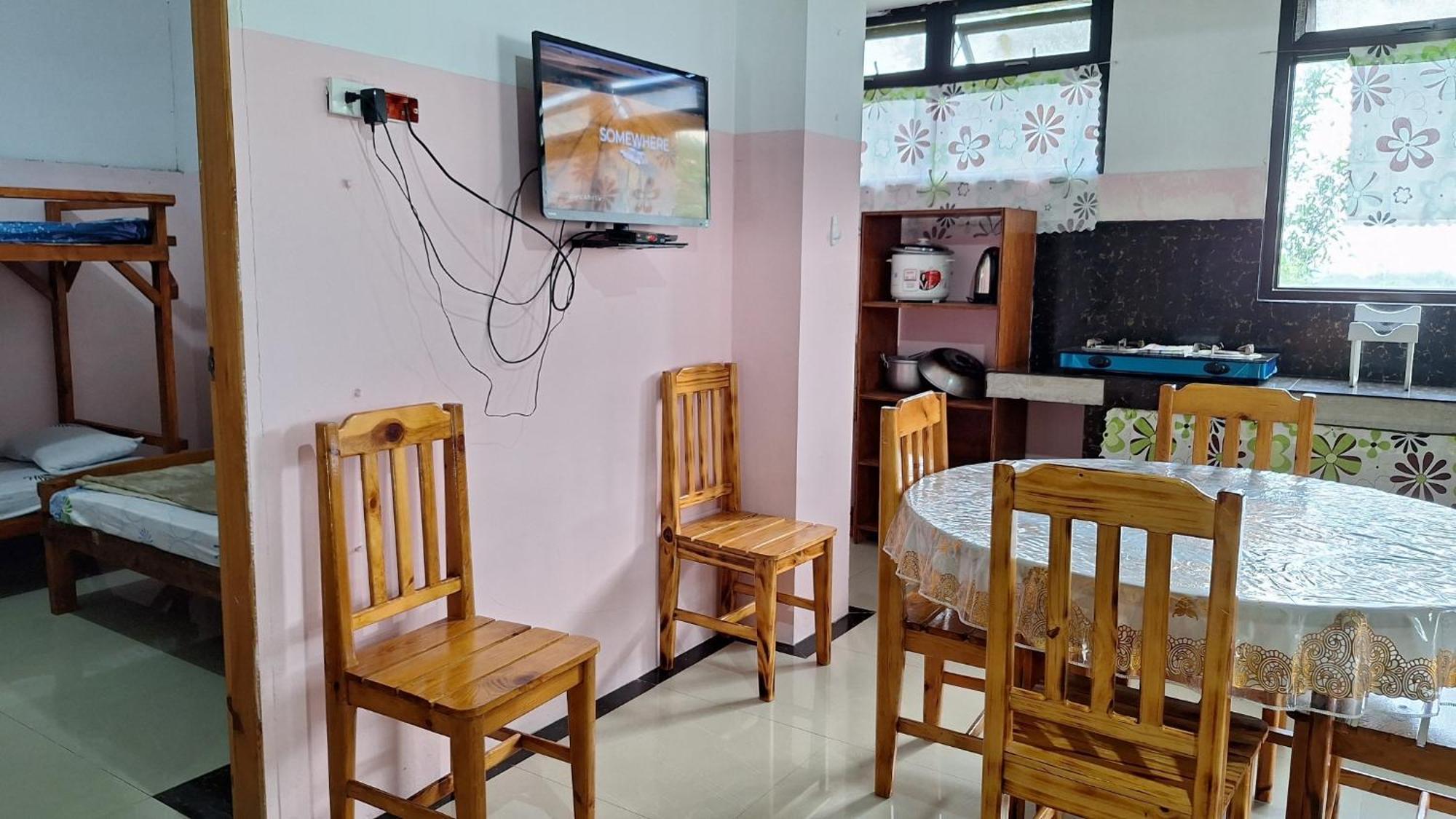 M&H Transient Solo Apartment Багио Экстерьер фото